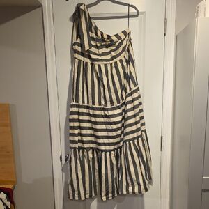 Who What Wear Black and Cream Striped Dress